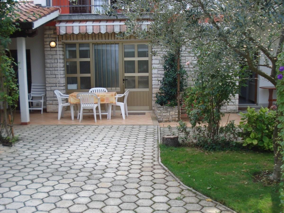 Sandra House With Apartment Umago Exterior foto